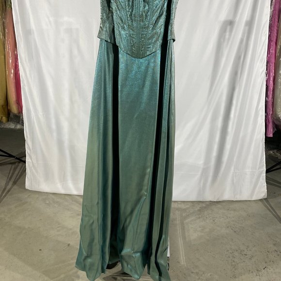 Nina Canacci - Dress - Picture 2 of 6